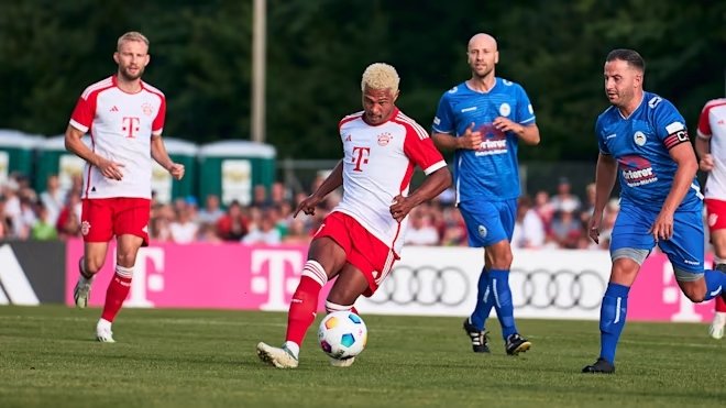 Bayern Munchen Bantai FC Rottach Eger 14-1 di Tengah Kabar 2 Beknya Gabung MU