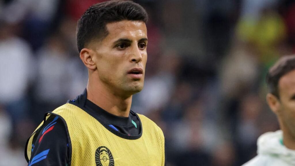 goalmedia - Joao Cancelo Resmi ke Arab Saudi