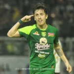 Prediksi Bali United vs Persebaya 28 Desember 2024