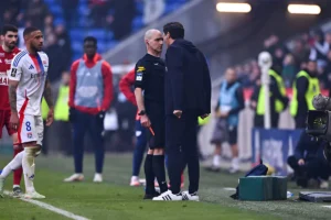 Paulo Fonseca Dijatuhi Hukuman 9 Bulan Karena Konfrontasi dengan Wasit