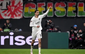 BREAKING: Chelsea Siap Daratkan Hugo Ekitike Setelah Mengamankan Liam Delap