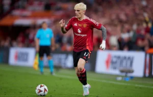 Manchester United Ingin Barter Jackson dengan Garnacho Setelah Mbeumo Terancam Gagal