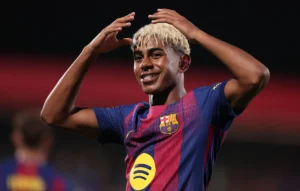 Yamal Cetak Dua Gol Dalam Kemenangan Telak Barcelona atas Como