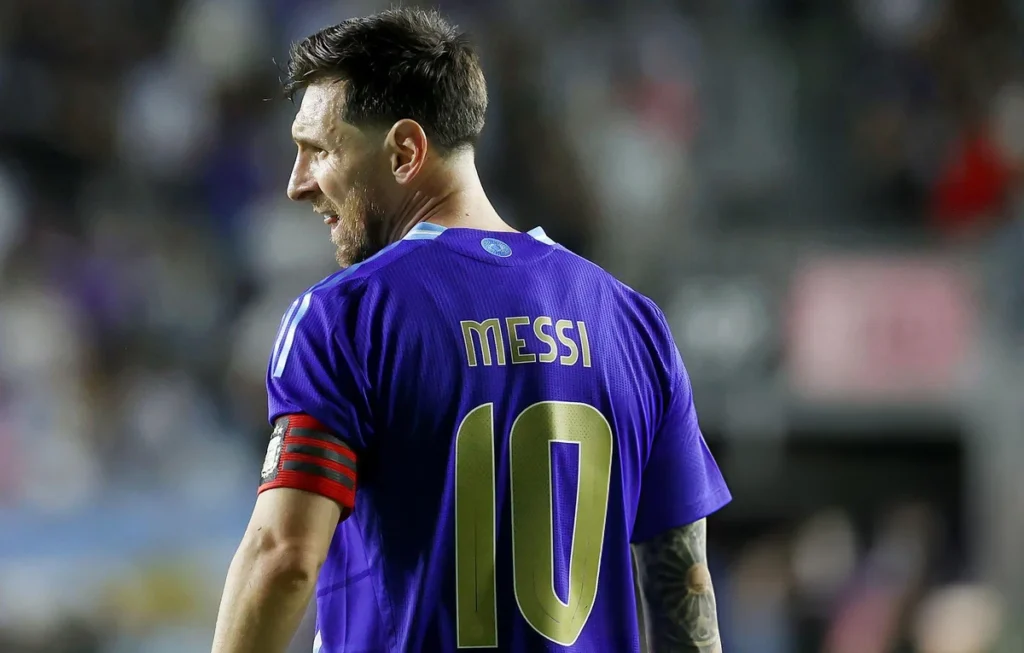 Messi Jadi Pemain dengan Assist Terbanyak di Level Timnas, Lewati Neymar!