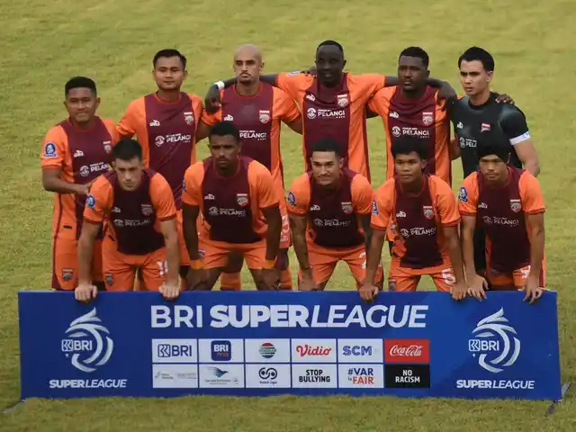 Prediksi Persib Bandung vs Borneo FC 5 Desember 2025
