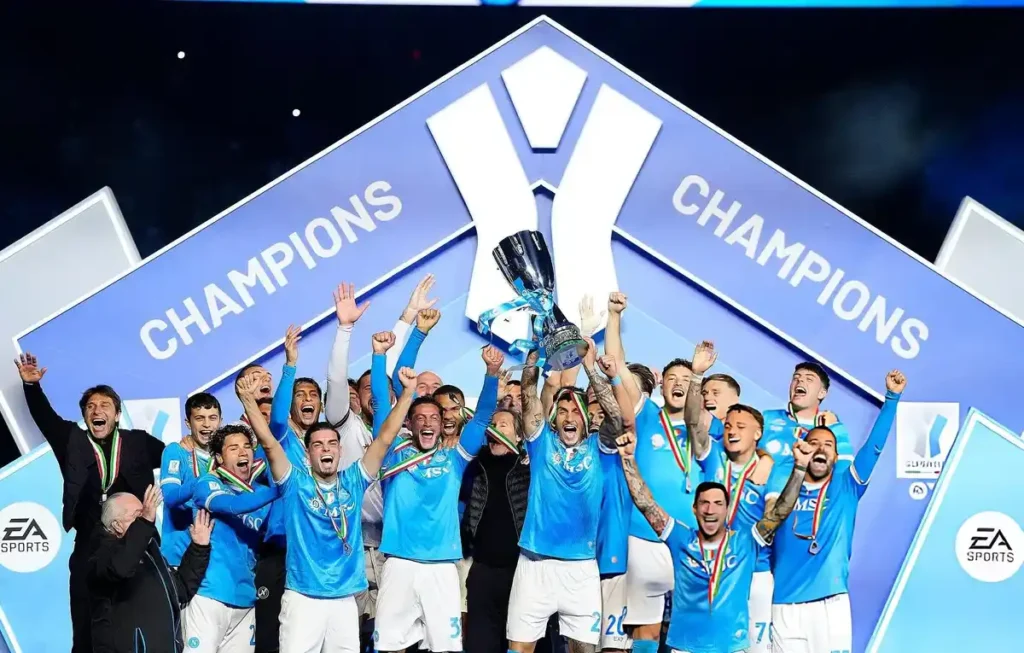 Brace David Neres Bantu Napoli Raih Gelar Piala Super Italia