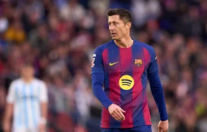 Barcelona Cari Pengganti Lewandowski, Vlahovic dan Julian Alvarez Jadi Target Utama