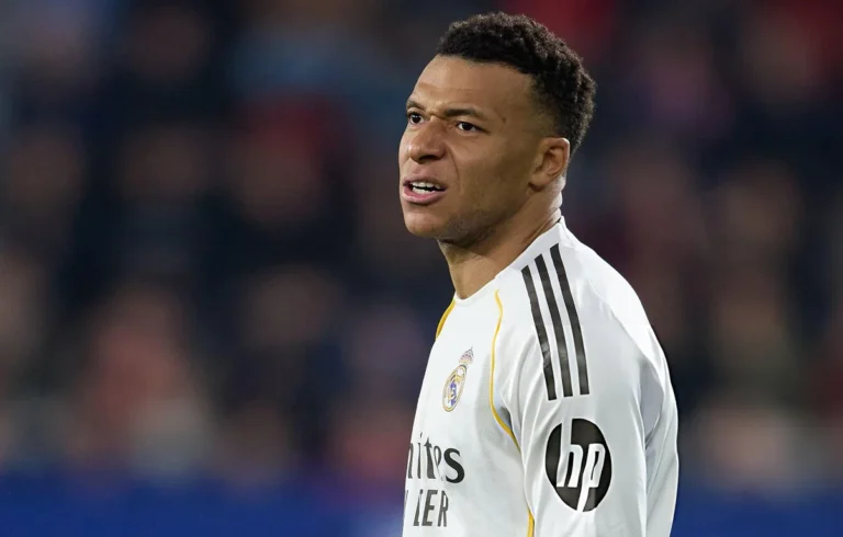 BREAKING: Mbappe Terancam Absen Kontra Benfica Karena Cedera Lutut