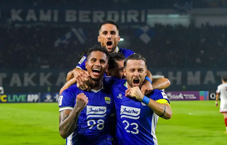 Prediksi Persib Bandung vs Ratchaburi 18 Februari 2026