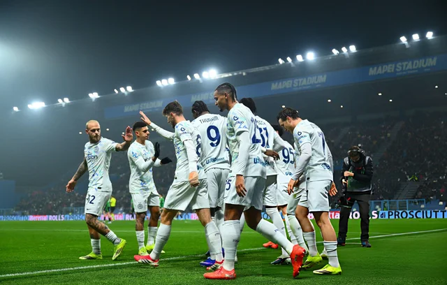 Jadwal TV Bola Minggu Ini 14-15 Februari 2026