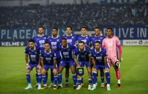Prediksi Persib vs Malut United 6 Februari 2026