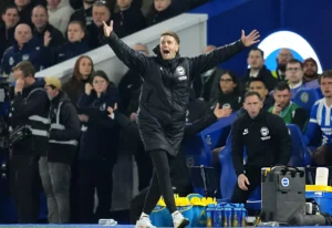 Pelatih Brighton Kecam Taktik Arsenal dan Ingin Adanya Peraturan yang Jelas
