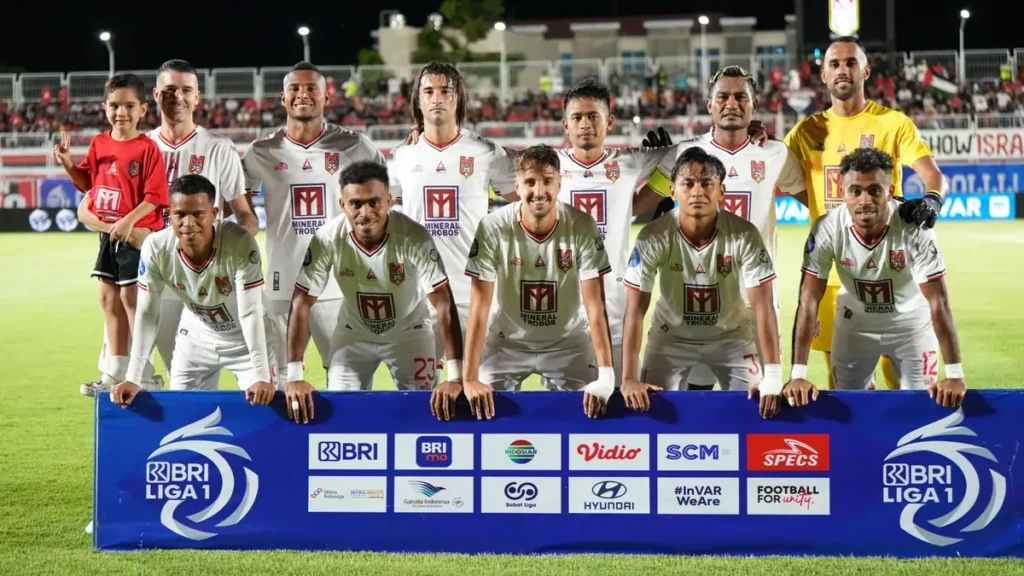 Prediksi Malut United vs Persebaya Surabaya 23 April 2026