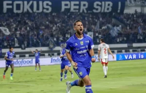 Prediksi Persib Bandung vs Arema FC 24 April 2026