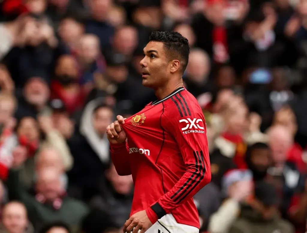 Prediksi Manchester United vs Leeds 14 April 2026