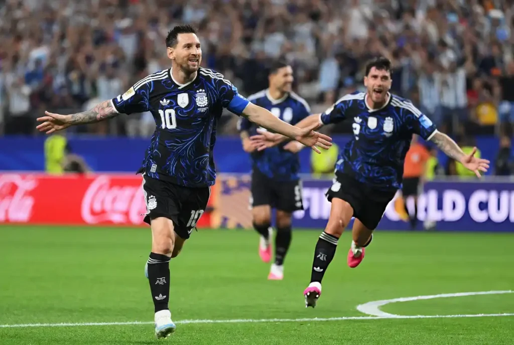 Jadwal TV Bola Malam Ini 1-4 Juli 2026