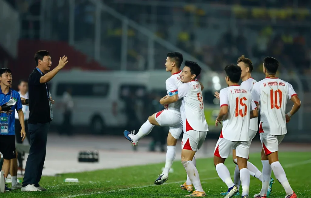 Prediksi Vietnam vs Thailand 26 Agustus 2026