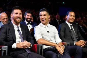 Pesan Menyentuh Cristiano Ronaldo Kepada Messi di Laga Argentina Terakhirnya