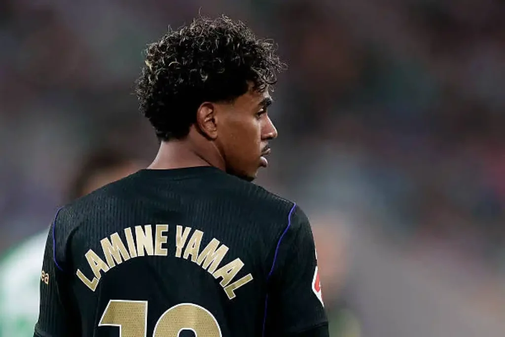 Tips Menghentikan Barcelona dari Luis Enrique: Jauhkan Bola dari Lamine Yamal